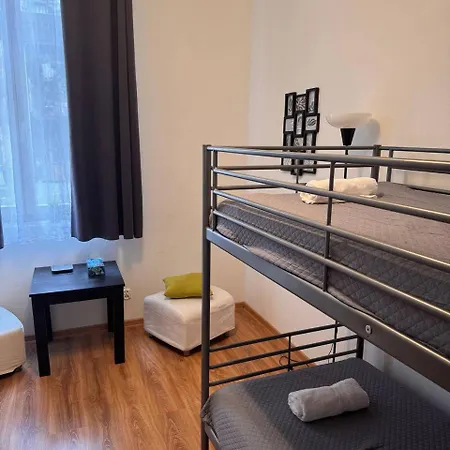 Hostel Enios Zwierzyniecka 6 Krakov